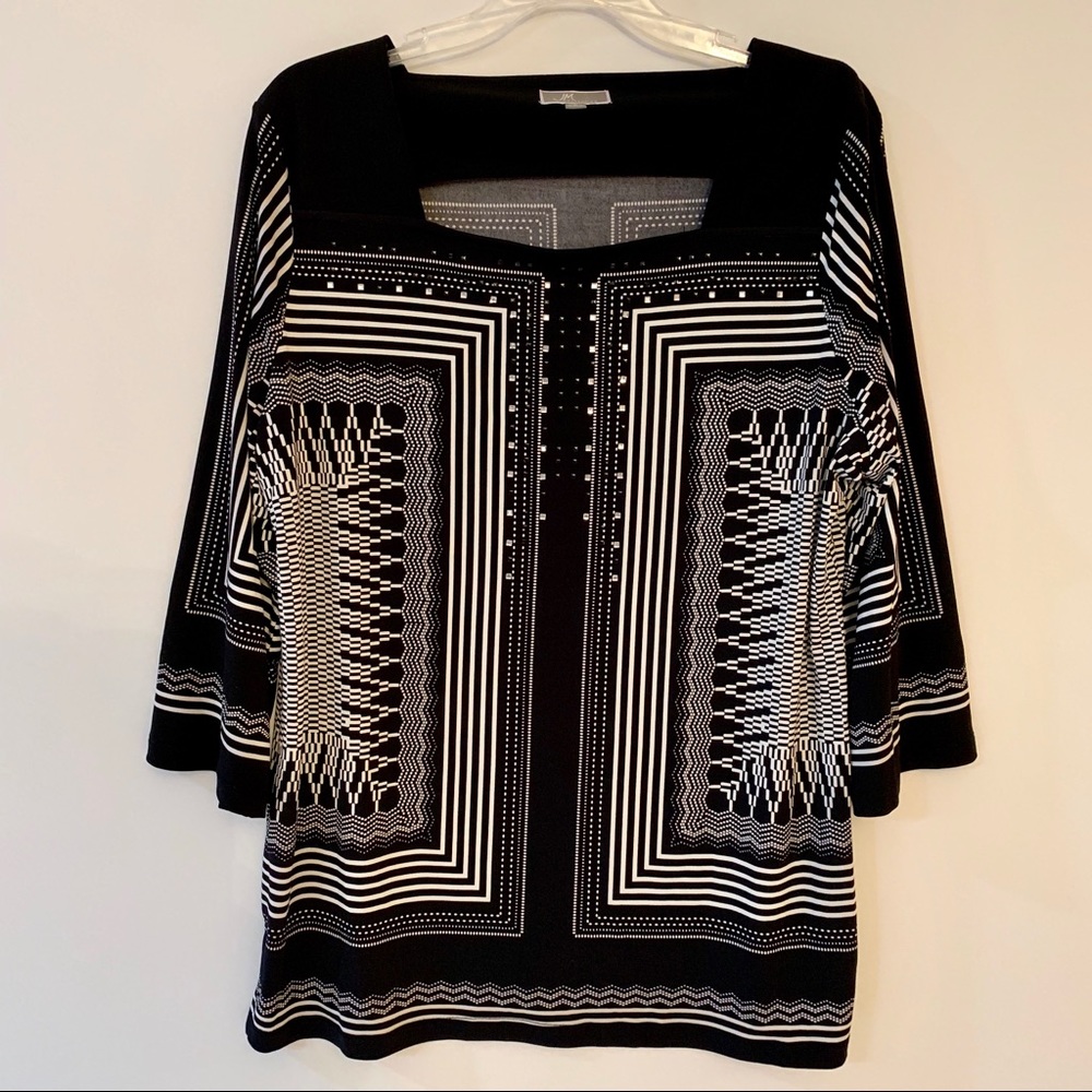 NWOT JM Collection Black/White Studded Top Large